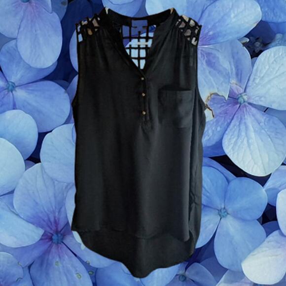 Takara small sleeveless square cut outs on shoulders and upper back woman's top - Picture 1 of 1